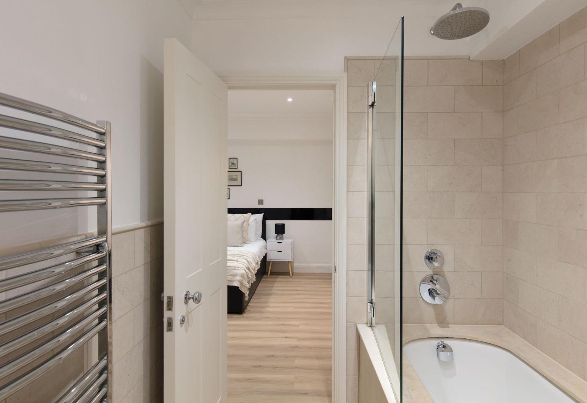 Spacious Quiet 4Bedrooms 6Beds House With Private Garage 5Min Walk To Paddington Station London Exterior photo